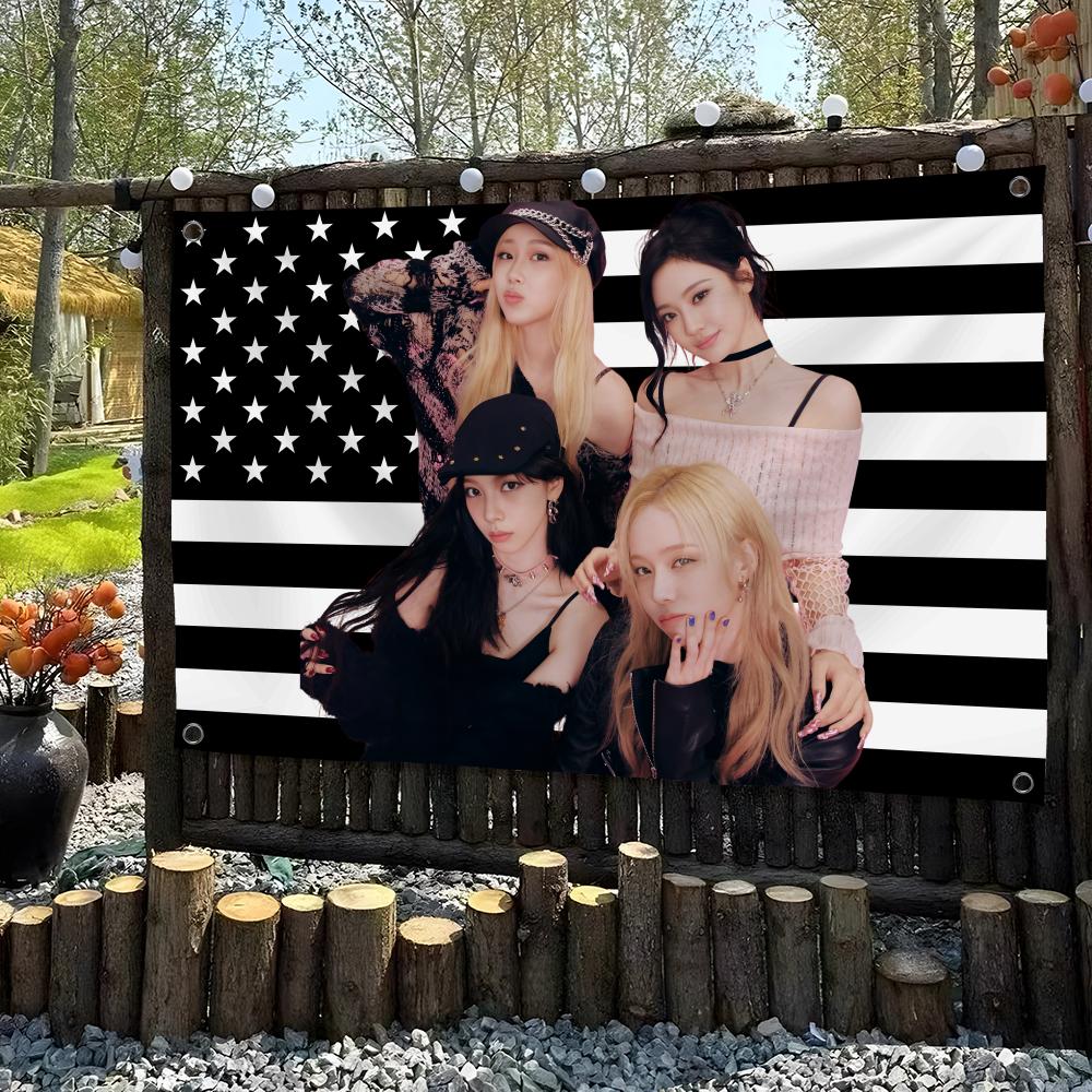 Girl A-Aespa Korea Band Flags  - Outdoor Camping Korea recension och pris